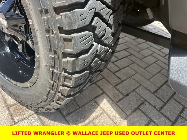 2020 Jeep Wrangler Unlimited Sahara **LIFTED**