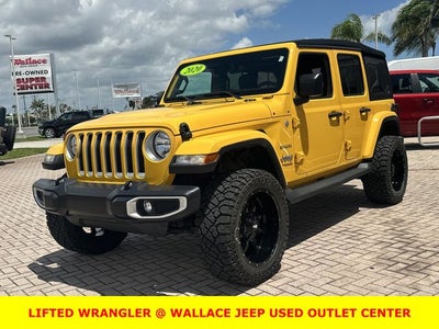 2020 Jeep Wrangler Unlimited Sahara **LIFTED**