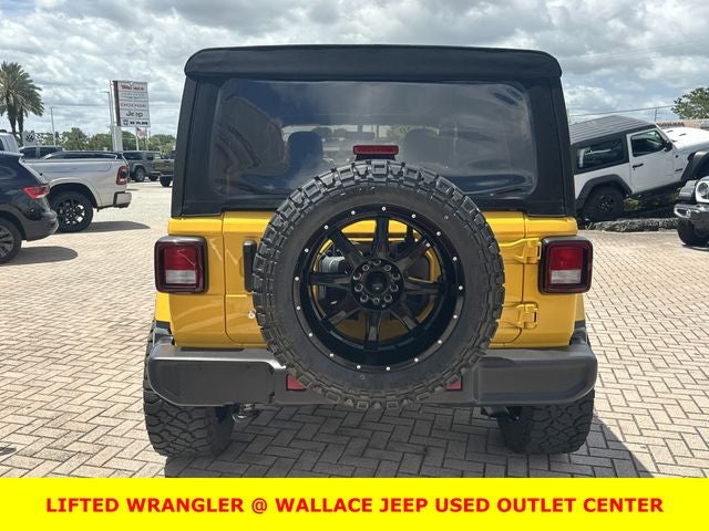 2020 Jeep Wrangler Unlimited Sahara **LIFTED**