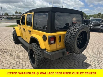 2020 Jeep Wrangler Unlimited Sahara **LIFTED**