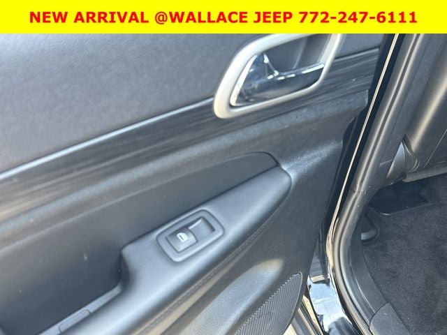 2022 Jeep Grand Cherokee WK Laredo E