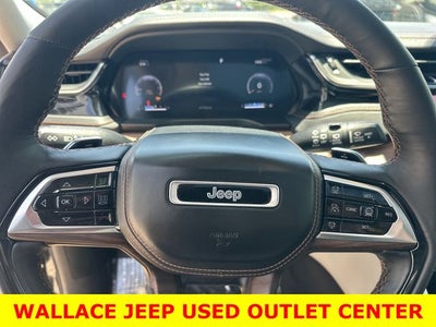 2022 Jeep Grand Cherokee Summit