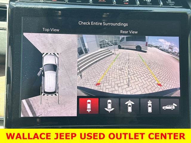 2022 Jeep Grand Cherokee Summit