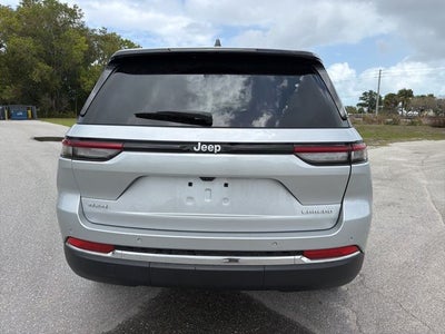 2024 Jeep Grand Cherokee Laredo