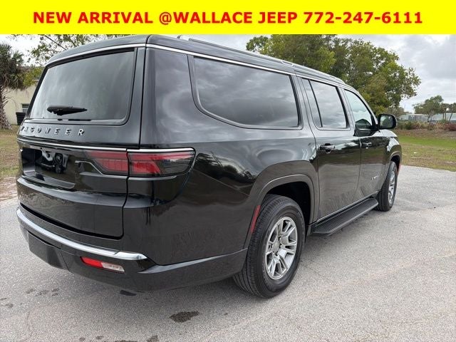 2024 Jeep Wagoneer L Base