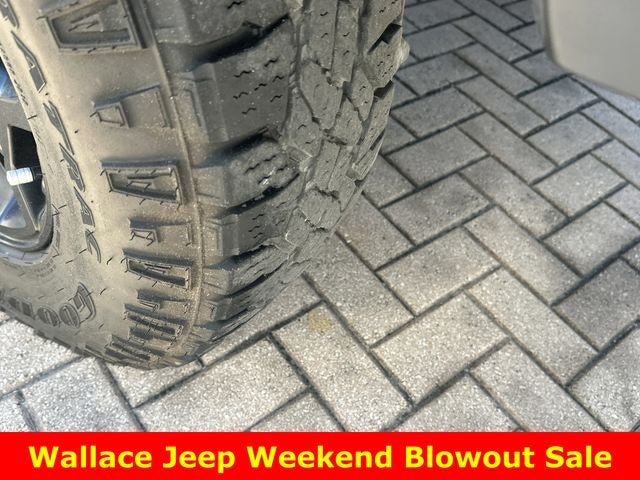 2022 Jeep Gladiator Sport