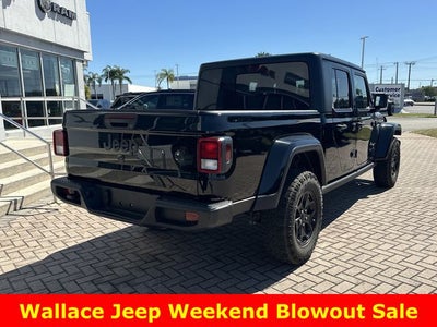 2022 Jeep Gladiator Sport