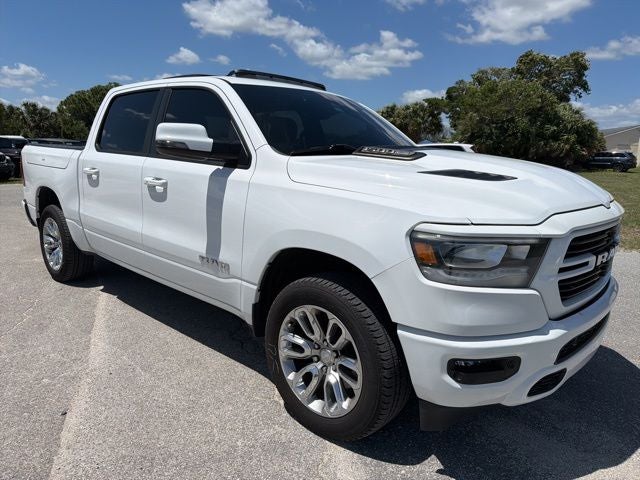 2023 RAM 1500 Laramie w/ Air Suspension
