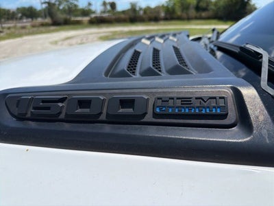 2023 RAM 1500 Laramie w/ Air Suspension