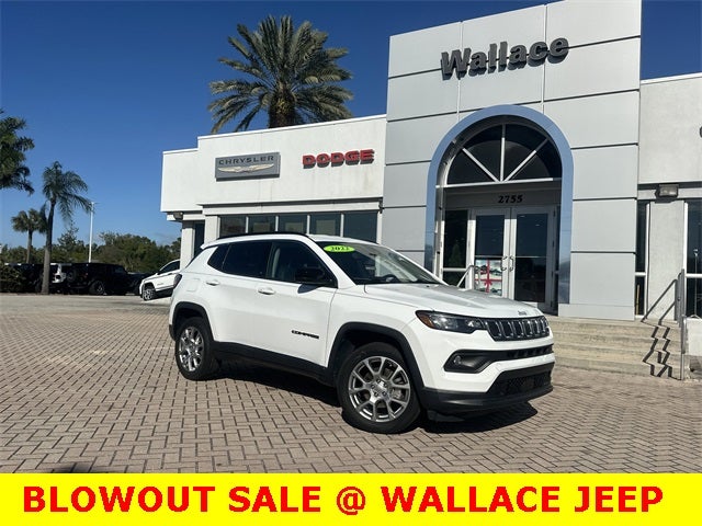 2022 Jeep Compass Latitude Lux