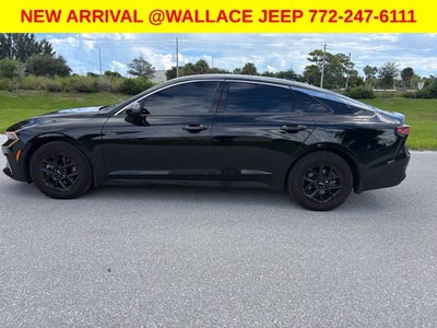 2025 Kia K5 LXS