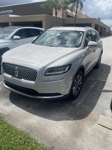 2023 Lincoln Nautilus Standard