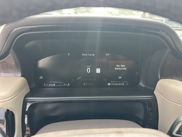 2023 Lincoln Nautilus Reserve 200A