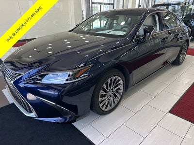 2025 Lexus ES 350 Ultra Luxury