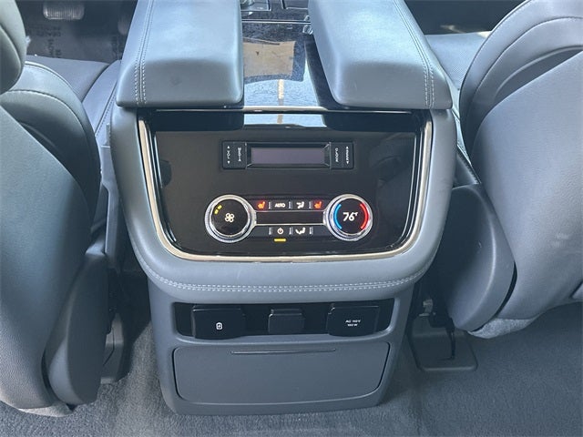 2019 Lincoln Navigator Select