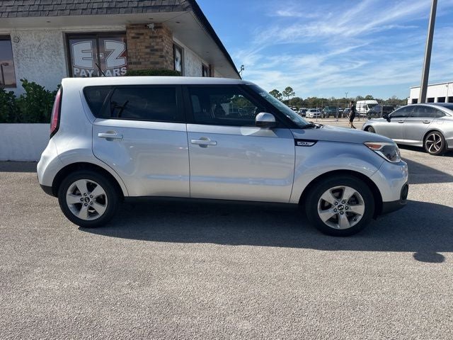 2017 Kia Soul Base