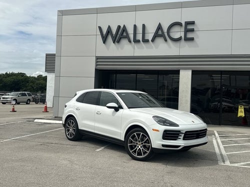 2022 Porsche Cayenne Base