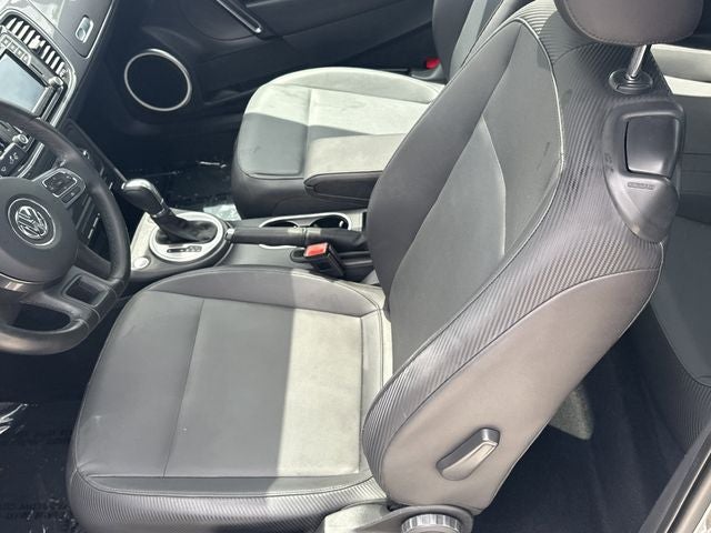 2016 Volkswagen Beetle 1.8T SEL