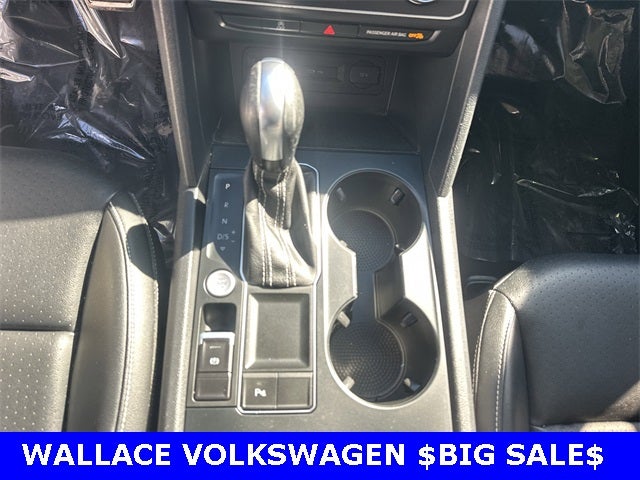 2021 Volkswagen Atlas 3.6L V6 SE w/Technology R-Line