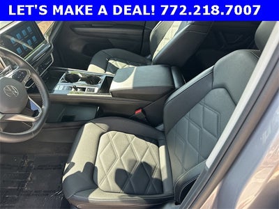2024 Volkswagen Atlas 2.0T SE w/Technology