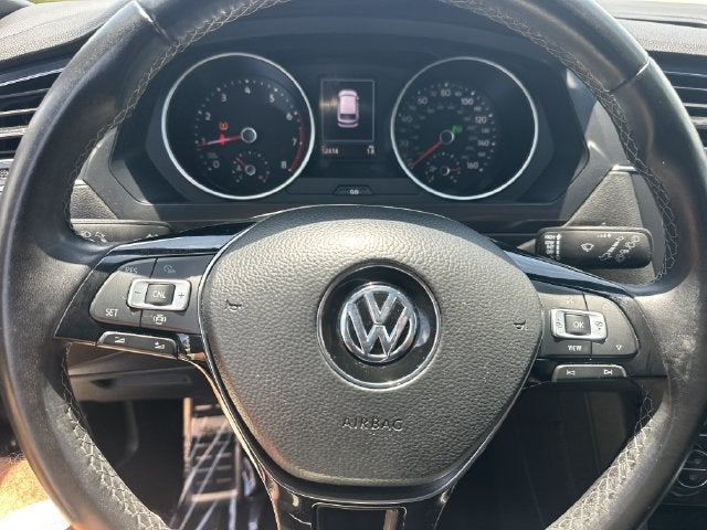 2020 Volkswagen Tiguan 2.0T SE R-Line Black