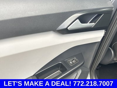 2023 Volkswagen Taos 1.5T SE
