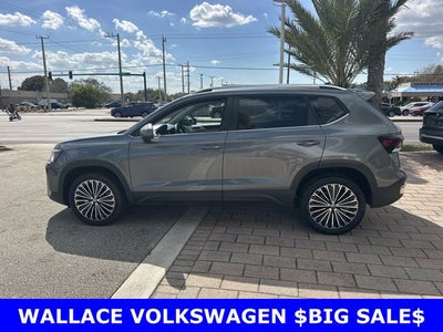 2025 Volkswagen Taos 1.5T SE