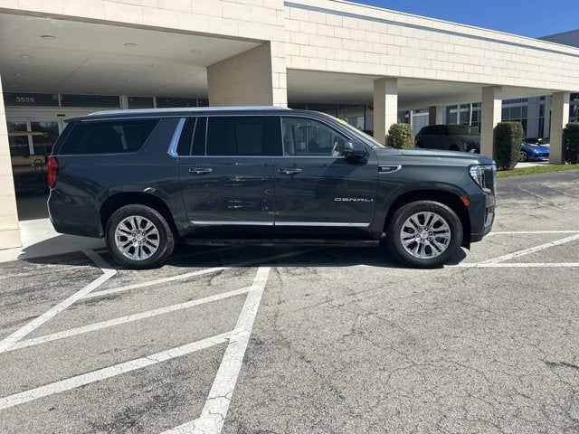 2022 GMC Yukon XL Denali