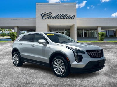 2022 Cadillac XT4 FWD Luxury