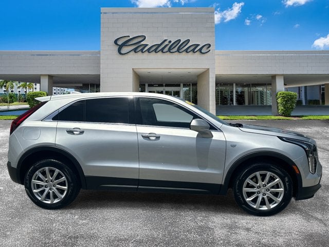 2022 Cadillac XT4 FWD Luxury