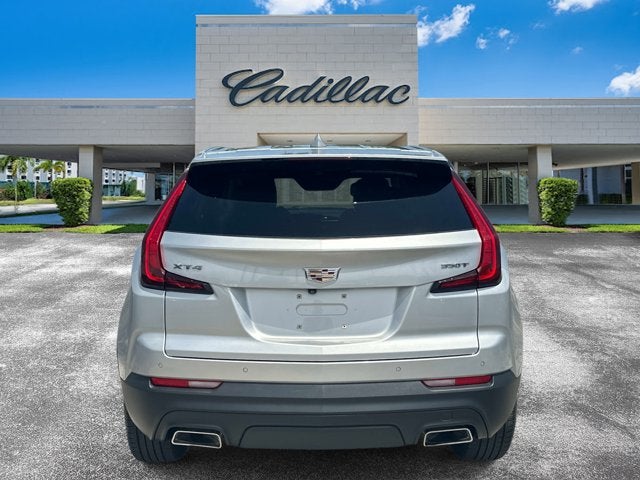 2022 Cadillac XT4 FWD Luxury