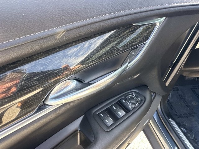 2021 Cadillac XT5 FWD Premium Luxury