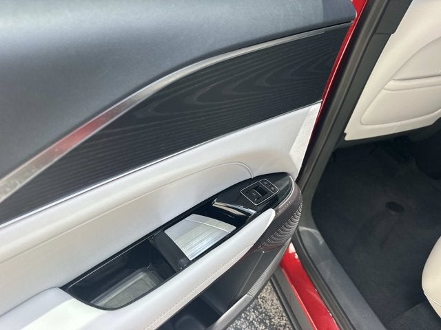 2025 Cadillac LYRIQ Sport