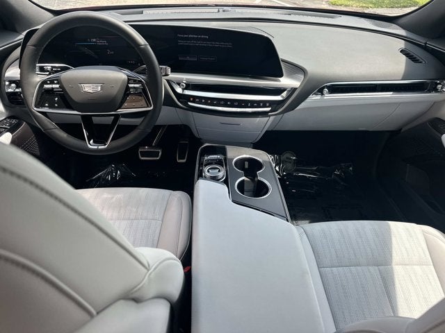 2025 Cadillac LYRIQ Sport