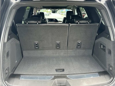 2022 Cadillac Escalade Premium Luxury