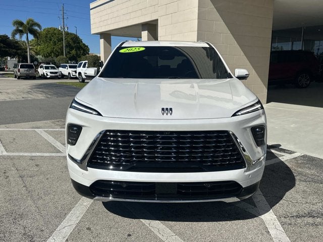 2025 Buick Enclave Avenir