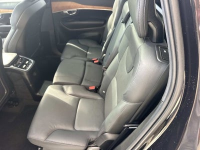 2024 Volvo XC90 Recharge Plug-In Hybrid Plus Bright Theme