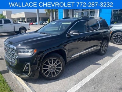 2023 GMC Acadia Denali