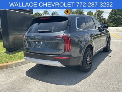 2022 Kia Telluride LX