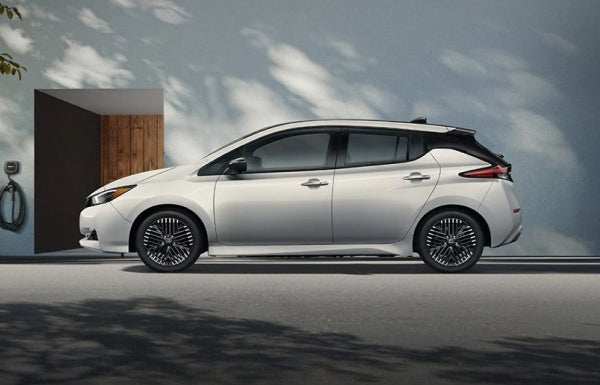 Wallace Nissan in Stuart FL