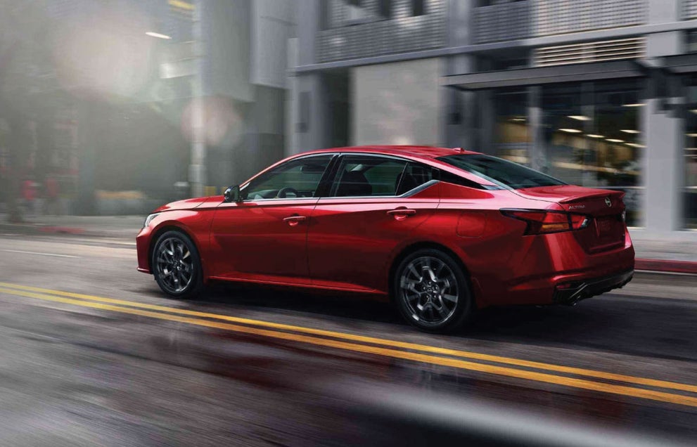 Wallace Nissan in Stuart FL